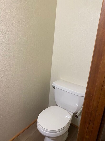 Downstairs Half Bath - 329 Bessie St