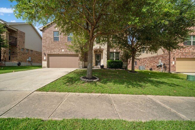 Primary Photo - Immaculate Home in the Coveted Fairway Rid...