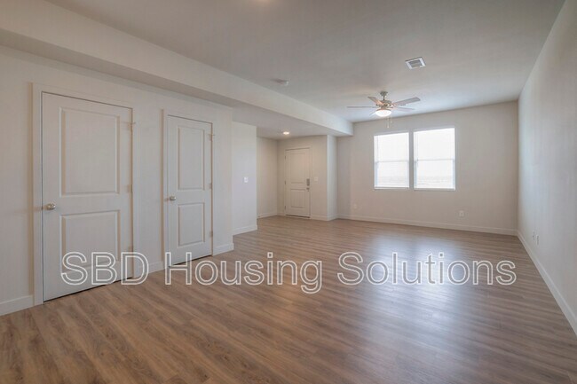 Building Photo - 12403 S Parkwood Ln