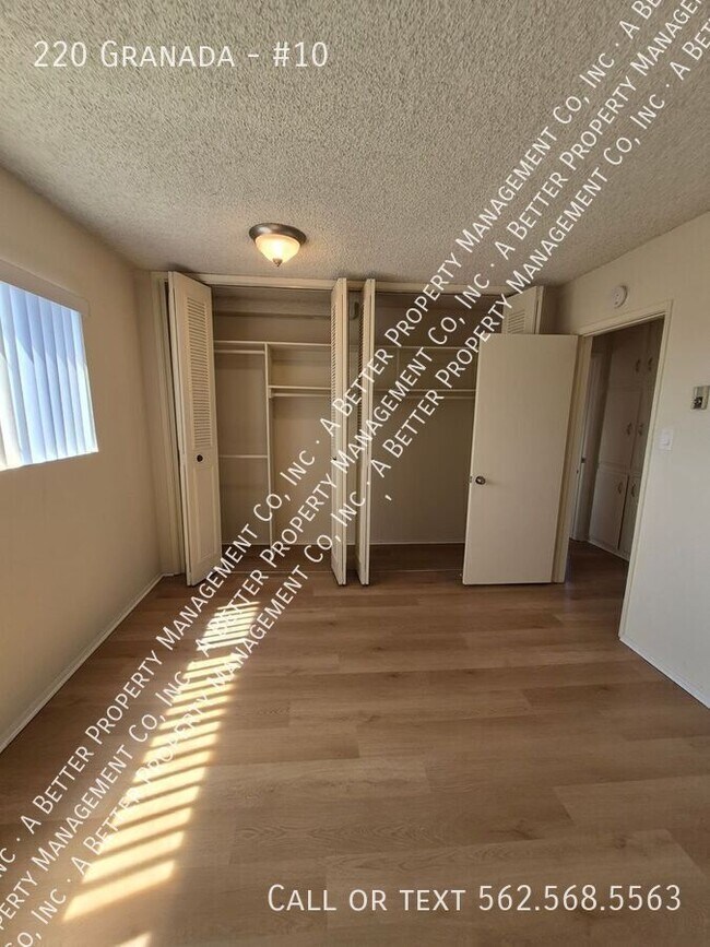 Building Photo - 220 Granada-#10