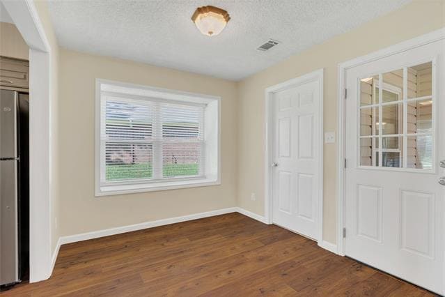 Building Photo - 1403 Bogard Ln