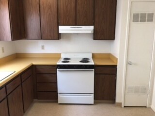 Building Photo - spen443