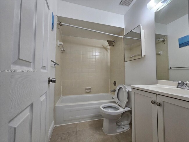 Building Photo - 5317 SW 140th Pl