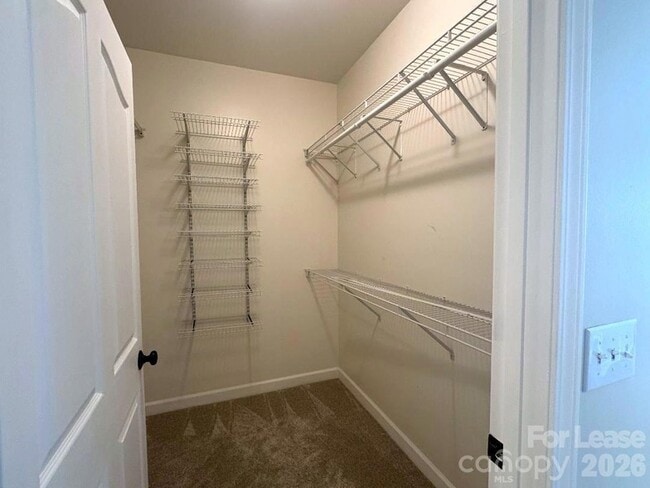 Building Photo - 16412 Redstone Mountain Ln