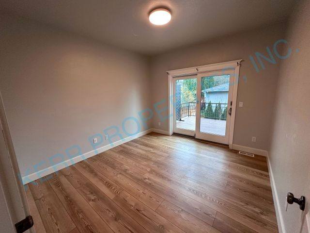 Building Photo - 9388 SE Wyndham Way