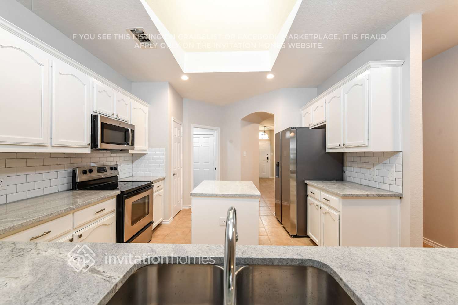 Building Photo - 6101 Farrah Dr