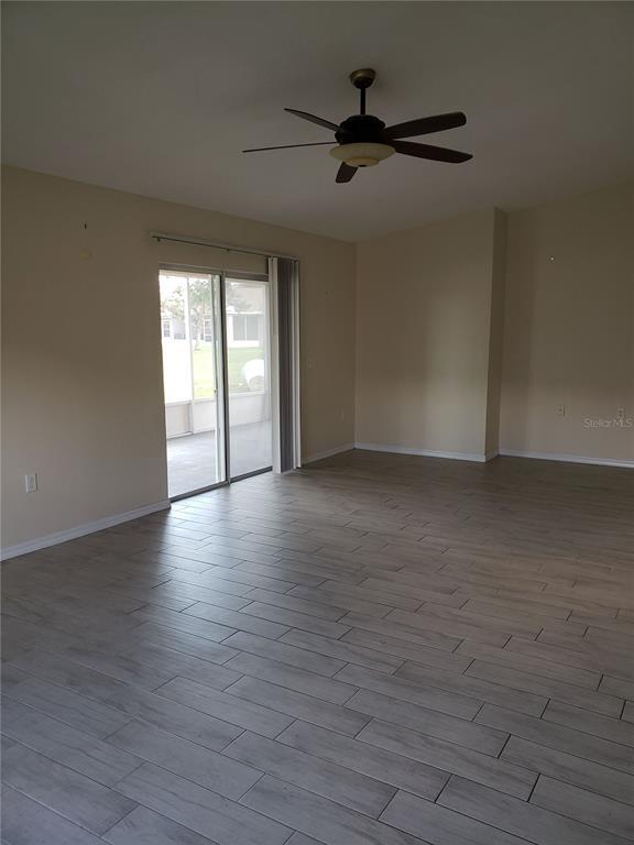 Building Photo - 2735 Suncoast Lakes Blvd