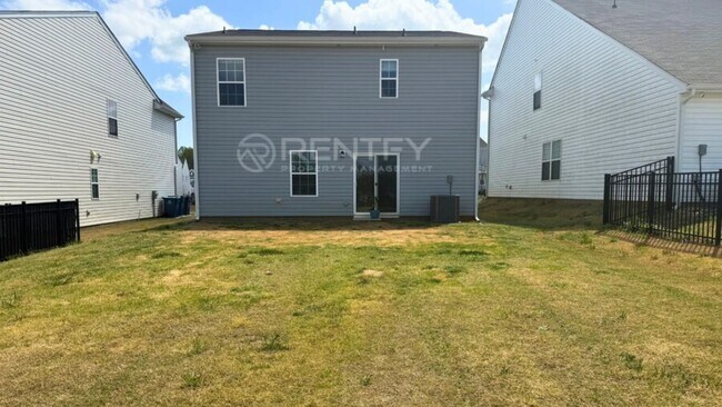 Building Photo - 2802 Legacy Rdg Ln