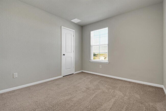 Building Photo - 19621 Ann Richards Ave