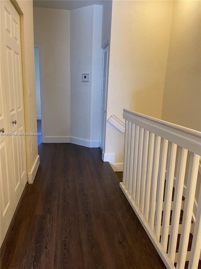 Building Photo - 9045 W 33rd Ave