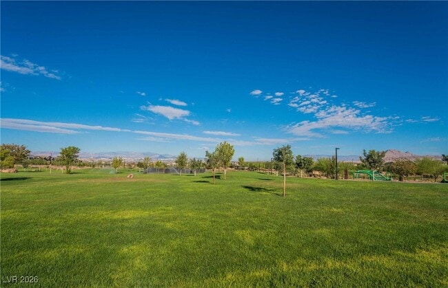 Building Photo - 1115 E Sunset Rd