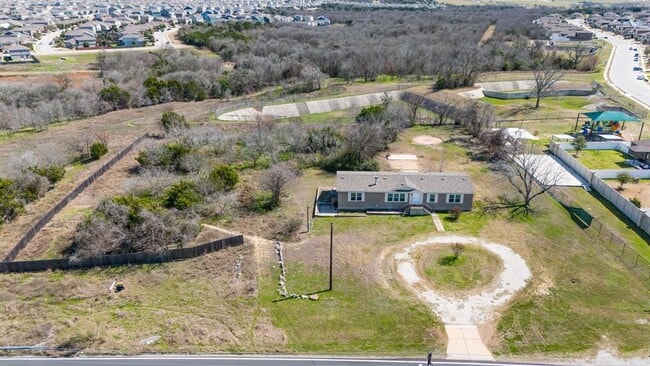 Primary Photo - 10801 Bradshaw Rd