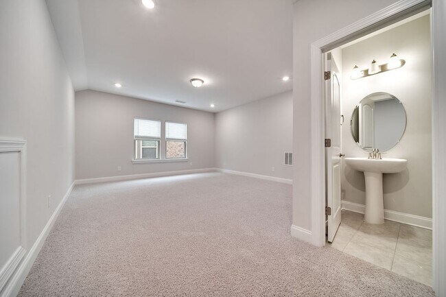 Building Photo - 1681 Boardwalk Pl