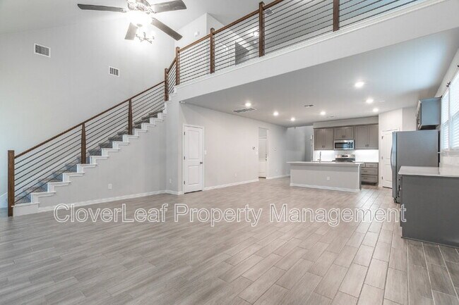 Building Photo - 675 Patriot Dr