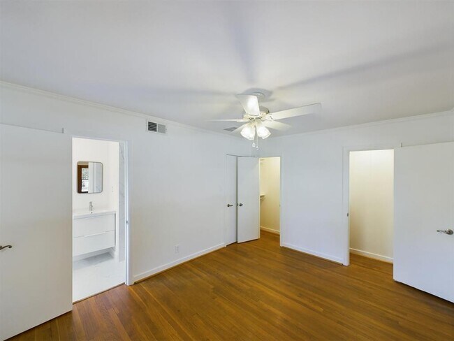Building Photo - 4031 Whitman St