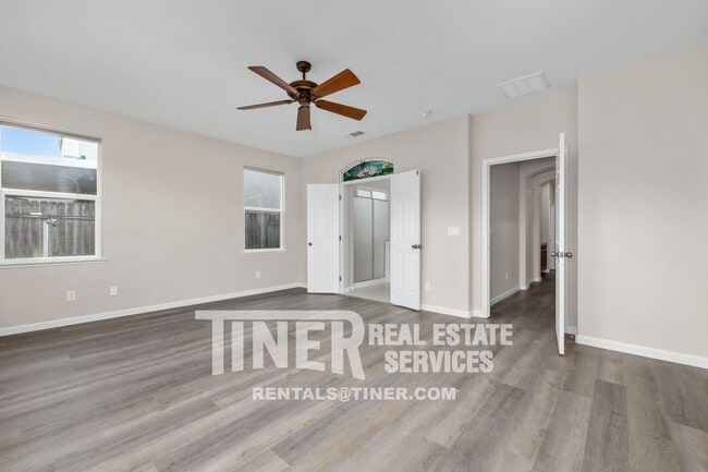 Building Photo - 3152 Overton Way