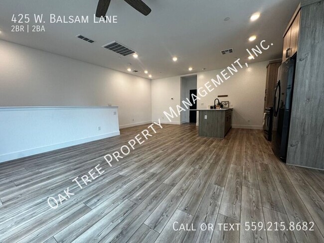 Building Photo - 425 W Balsam Ln