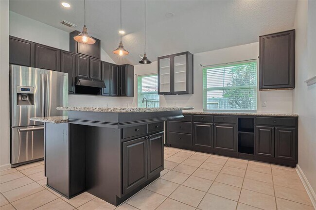 Building Photo - 11042 Sentry Ct