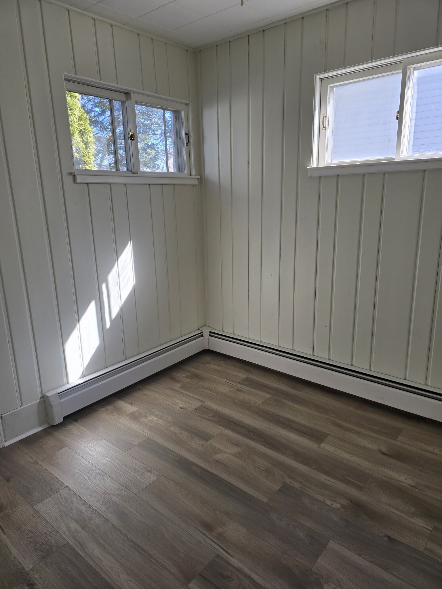 Bedroom - 4410 Clifford Rd