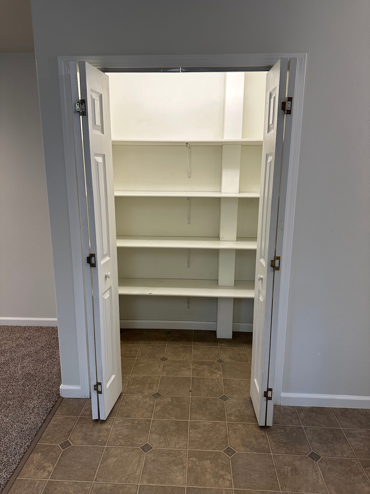 Pantry Closet - 3887 Blessing Ave