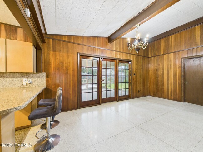 Building Photo - 406 Indian Mound Rd