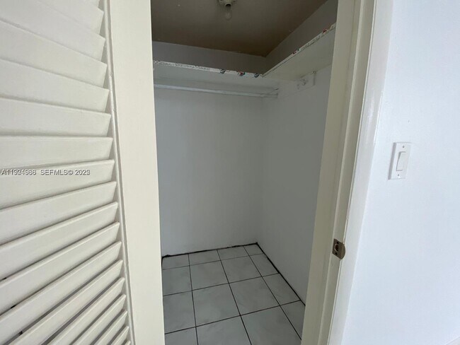 Building Photo - 1800 79th Street Causeway