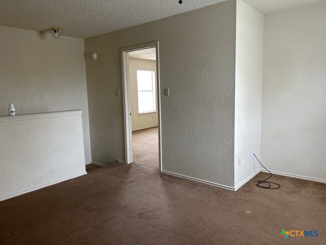 Building Photo - 2607 Schulze Dr