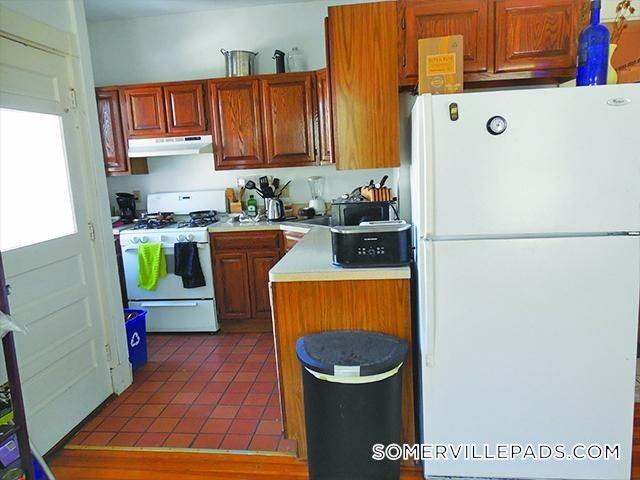 Building Photo - 339 Beacon St