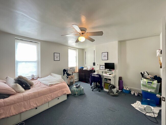 Building Photo - 416 N 31st St