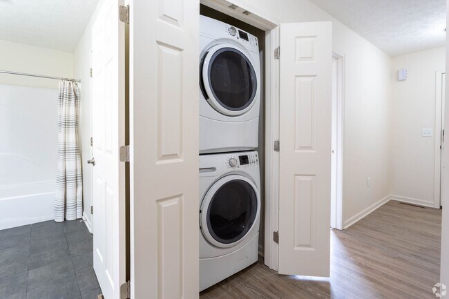 Building Photo - 168 Redon Cir