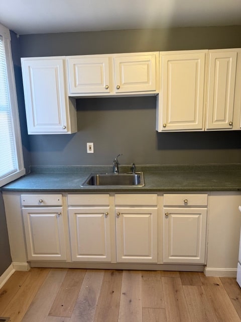 Building Photo - 2418 Baker St