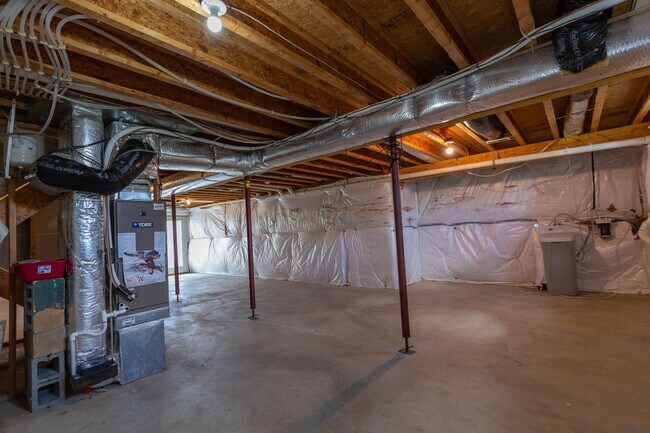 Building Photo - 59 Stork Ln