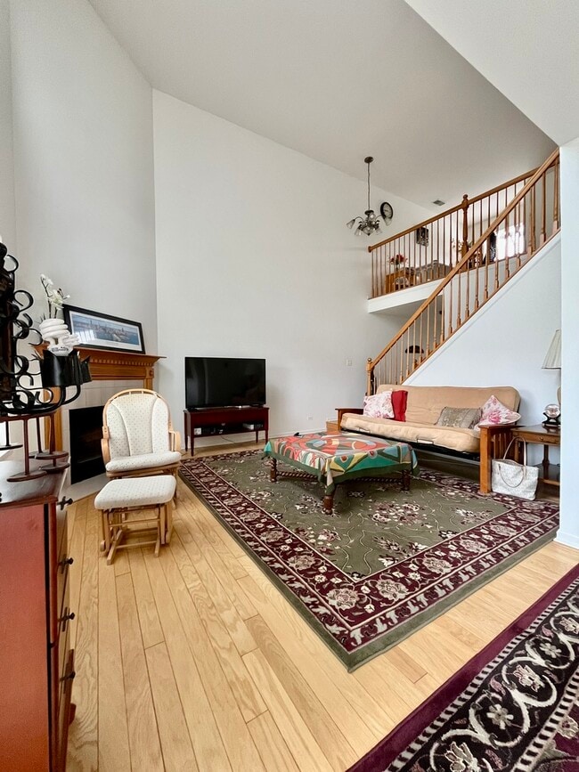 Building Photo - 3259 Cool Springs Ct