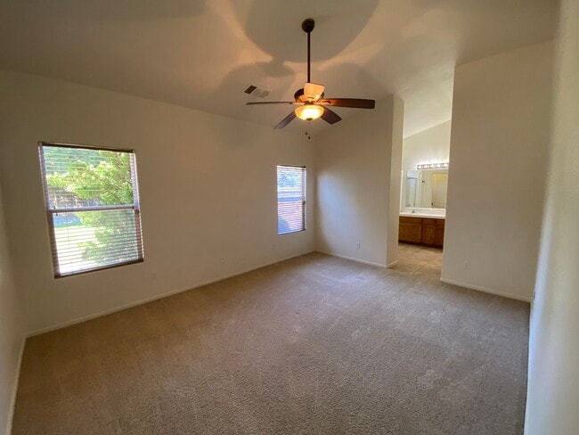 Building Photo - Lovely 2 bedroom, 2 bath home on Dolcetto Court coming soon!