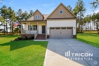 Building Photo - 135 Lasswade Ct