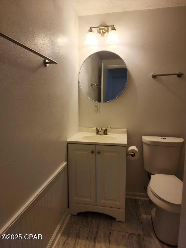 Building Photo - 412 W 26th St