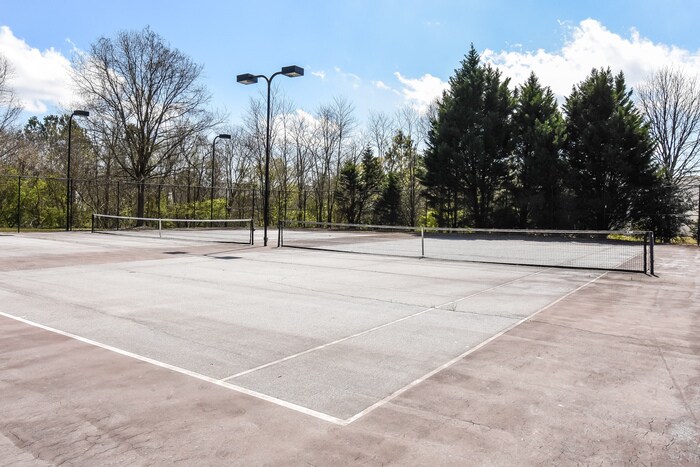 Building Photo - 2722 Groovers Lake Point