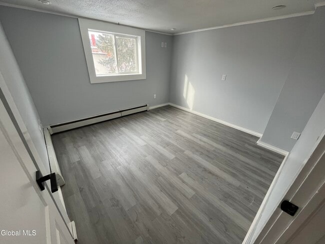 Building Photo - 715 Hudson Ave