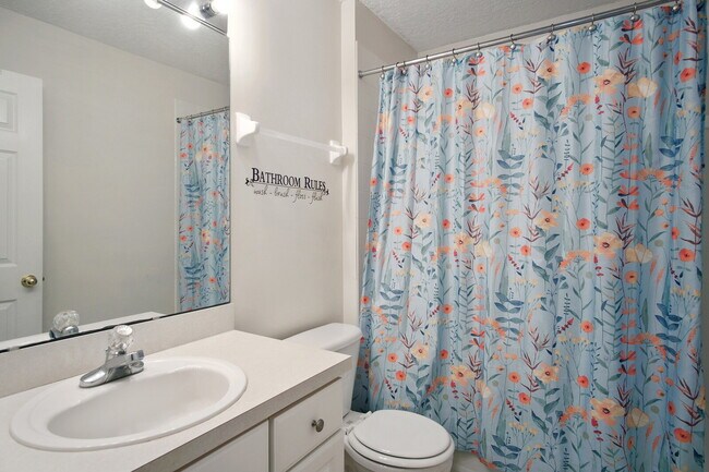 Building Photo - 1200 Woodchurch Ln