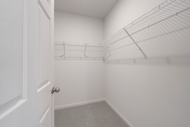 Building Photo - Spacious 4BR House in Port Saint Lucie