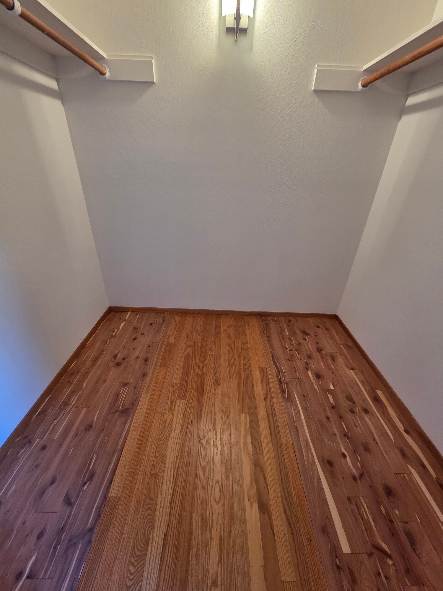 Building Photo - 827 Norvell St
