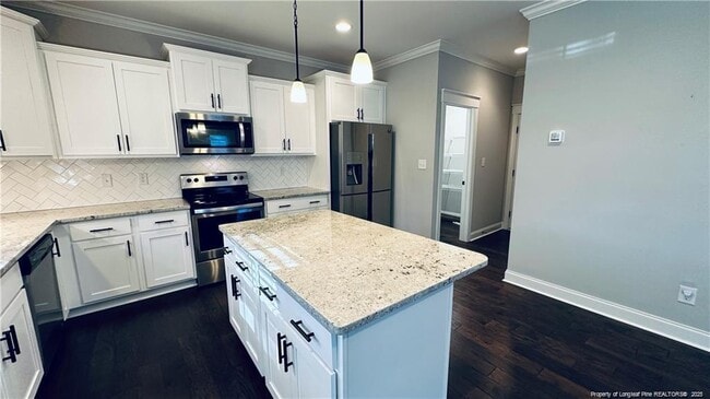 Building Photo - 550 Legacy Lakes Way