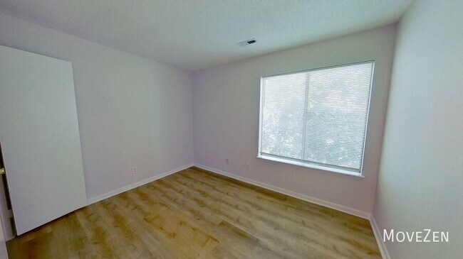 Building Photo - 9515 University Terrace Dr