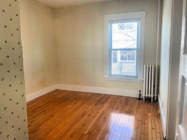 Building Photo - 29 June St