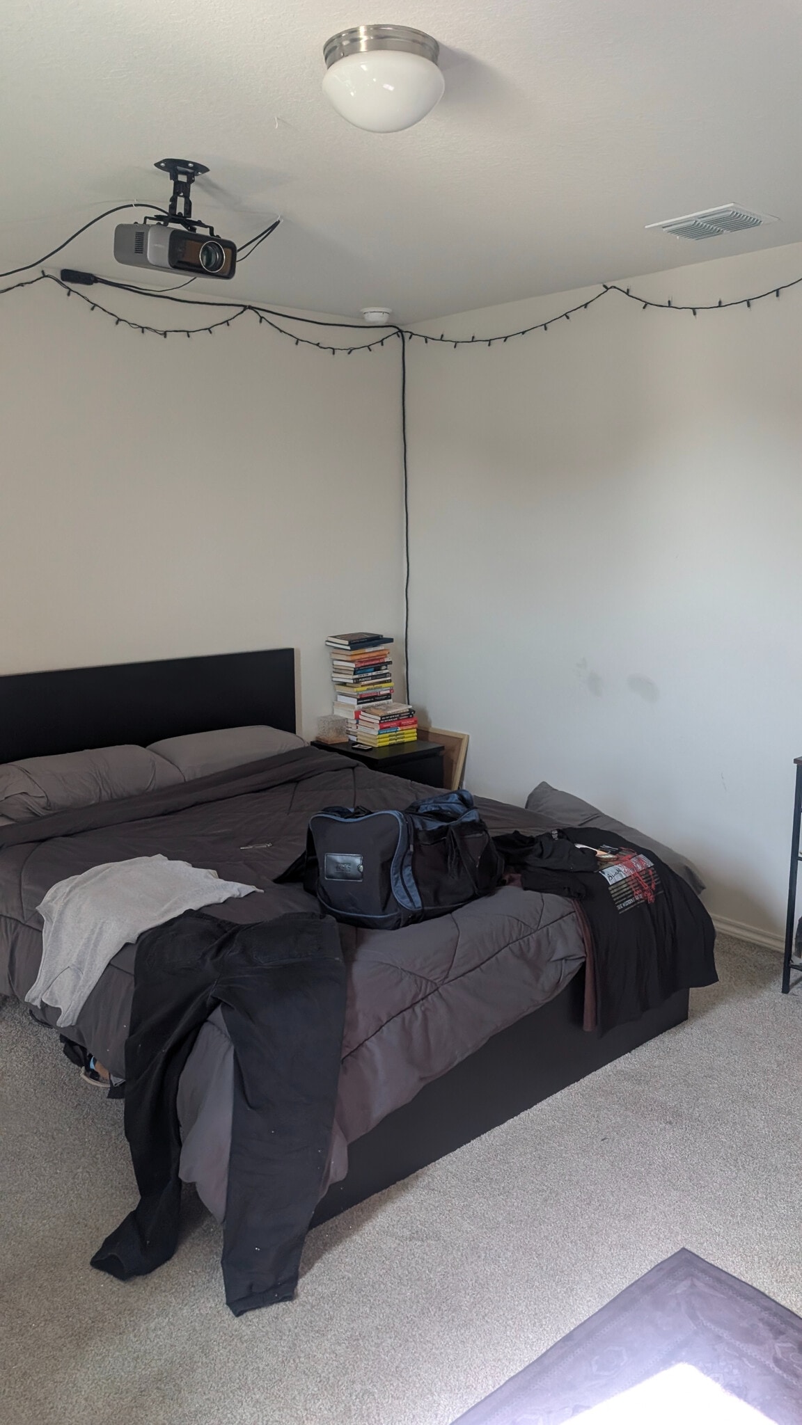 Building Photo - Room in House on Flatiron Clf