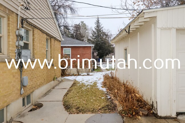 Building Photo - 1189-1191 S 1100 E