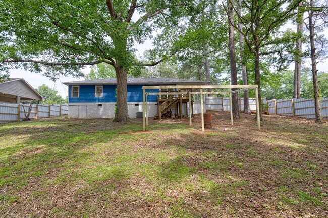 Building Photo - Completely Renovated 3BR/2BA in Columbus — Minutes from Fort Benning