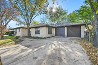Building Photo - 1807 S Vernon Ave
