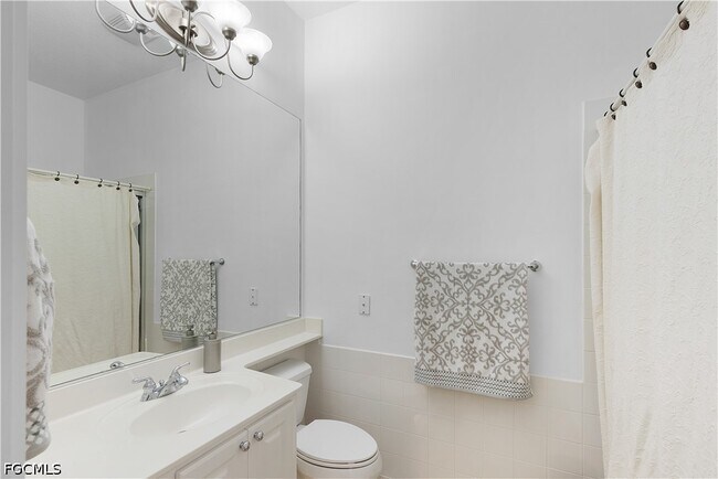 Building Photo - 7983 Valentina Ct