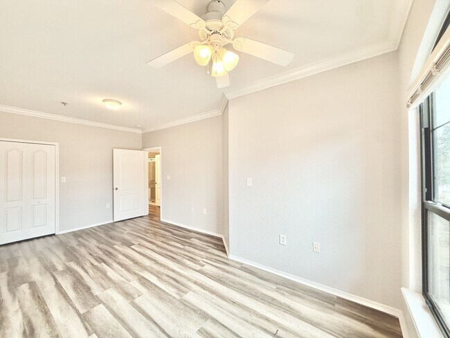 Building Photo - 2725 Via Cipriani